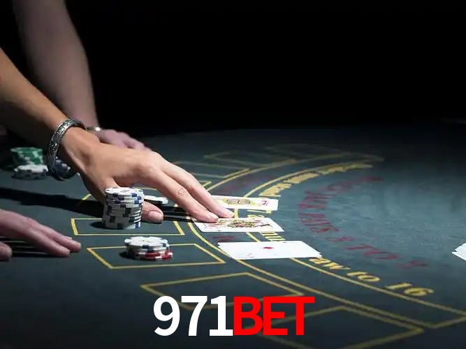 971bet bônus R$5.000 + 500 giros - Rollover 35x, prazo 30 dias, 38% taxa conversão